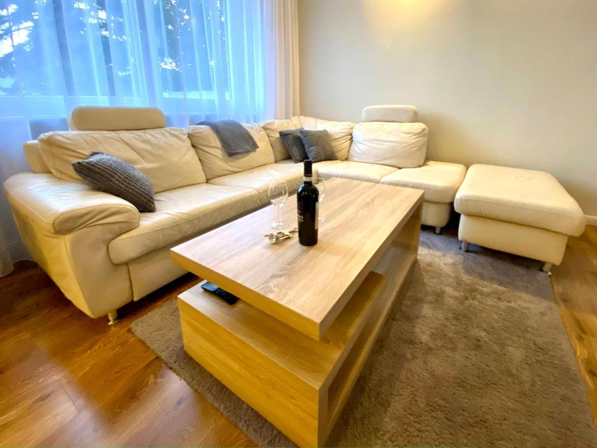 Yose - 160 M2 Na Wylacznosc