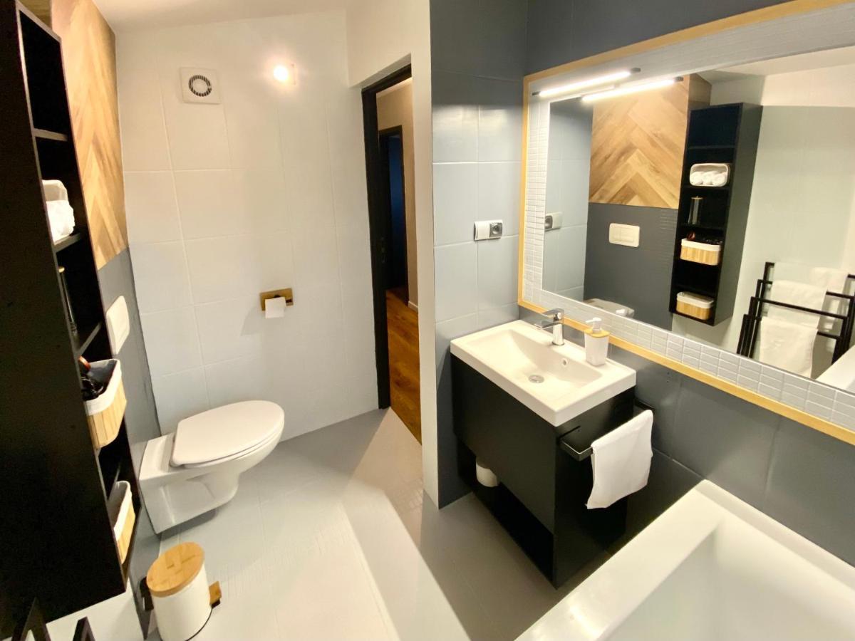 Yose - 160 M2 Na Wylacznosc * Poznan