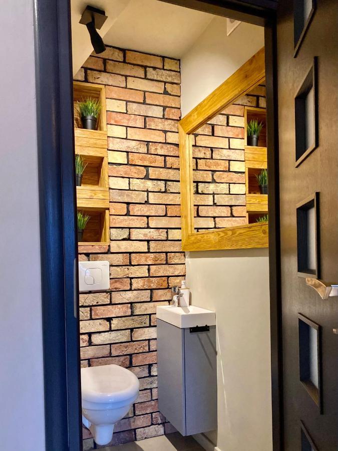 Yose - 160 M2 Na Wylacznosc